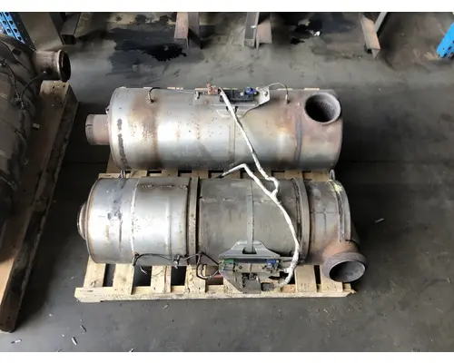 Paccar MX13 Exhaust DPF Assembly