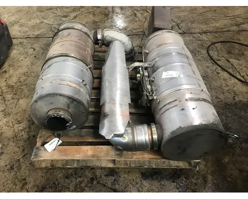 Paccar MX13 Exhaust DPF Assembly
