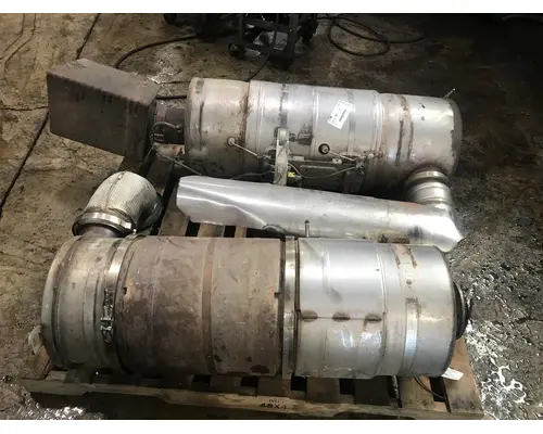 Paccar MX13 Exhaust DPF Assembly