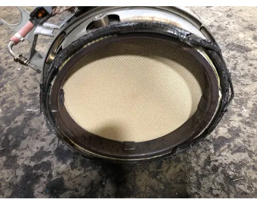 Paccar MX13 Exhaust DPF Assembly