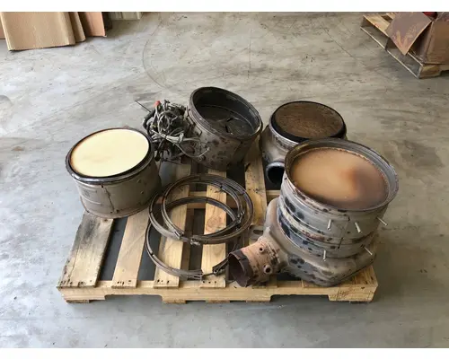 Paccar MX13 Exhaust DPF Assembly