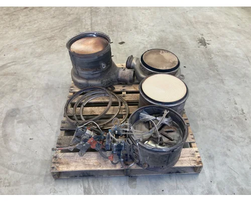Paccar MX13 Exhaust DPF Assembly