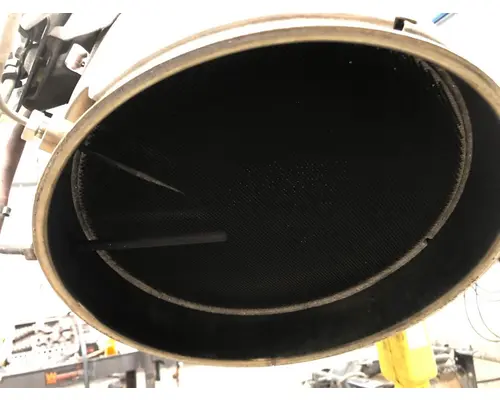 Paccar MX13 Exhaust DPF Assembly