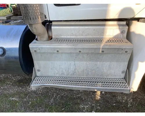 Paccar MX13 Exhaust DPF Assembly