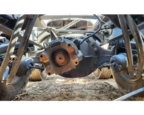 Axle Housing (Rear) PACCAR MV2014P3 Complete Recycling Group LLC