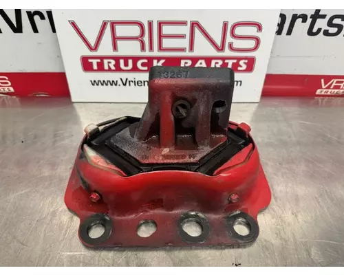 Engine Mounts PACCAR MX-13 Vriens Truck Parts