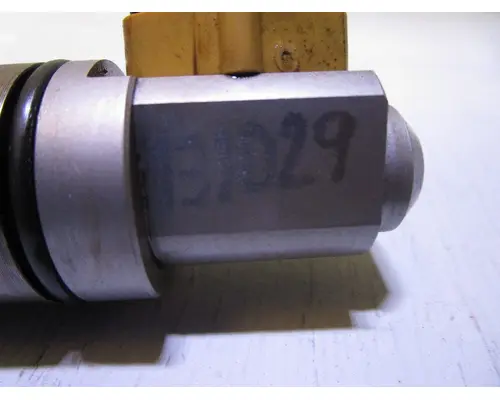 Fuel Injector PACCAR MX13_1825900 Valley Heavy Equipment