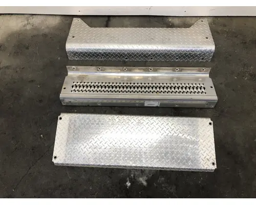 DPF (Diesel Particulate Filter) Paccar MX13 Vander Haags Inc Cb