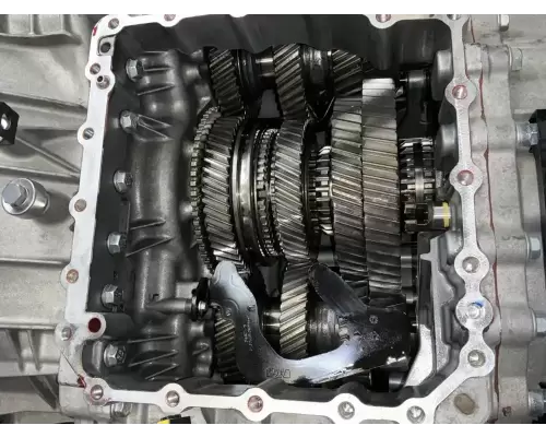 Paccar PO-16F112C Transmission Assembly
