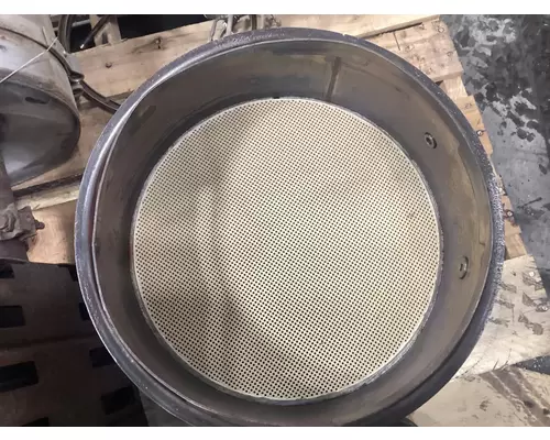 Paccar PX7 Exhaust DPF Assembly