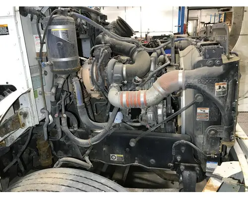 Paccar PX8 Engine Assembly