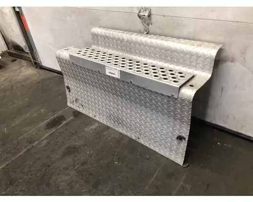 Paccar PX8 Exhaust DPF Assembly
