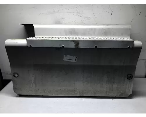 Paccar PX8 Exhaust DPF Cover