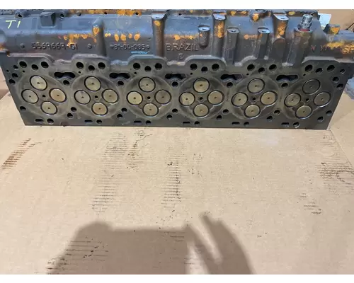 Paccar PX9 Cylinder Head