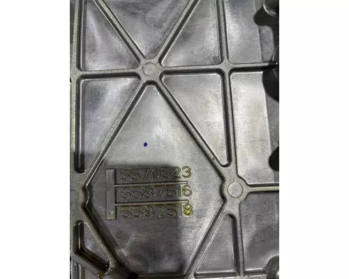 Paccar PX9 Valve Cover