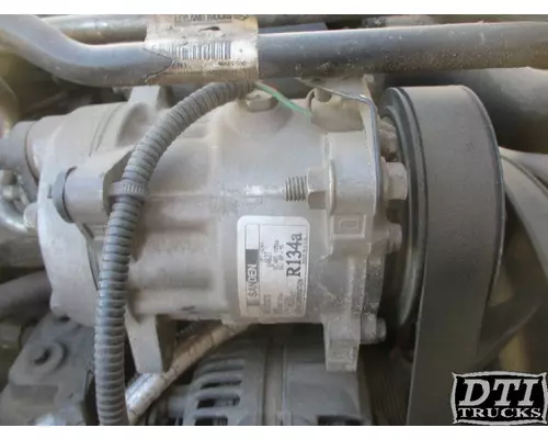 Air Conditioner Compressor PACCAR PX-6 DTI Trucks