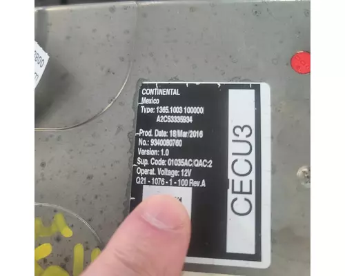 ECM (Chassis) PACCAR Q21-1076-1-100 REV.A Michigan Truck Parts