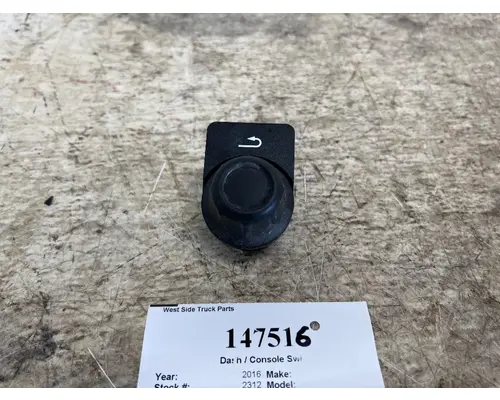 Dash / Console Switch PACCAR Q27-1012-102 West Side Truck Parts