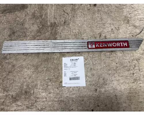 Interior Trim Panel PACCAR S60-1530 West Side Truck Parts