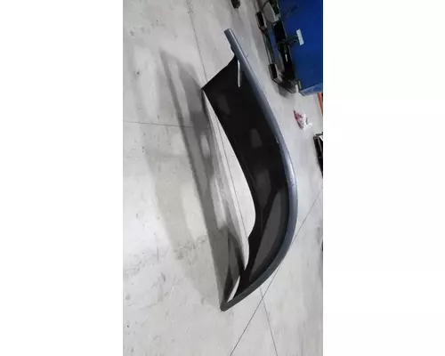 Paccar  Bumper Assembly, Front
