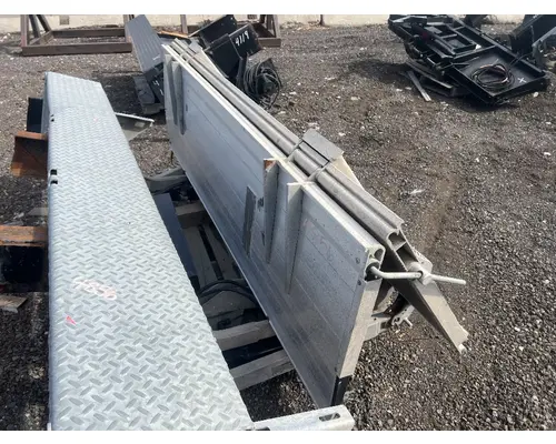 Palfinger ILP3300 Liftgate