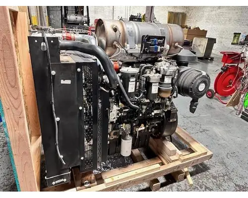 Perkins 1204E-E44TTA Engine Assembly