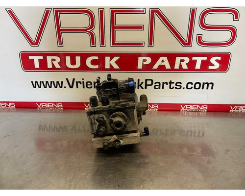 Air Dryer PETERBILT  Vriens Truck Parts
