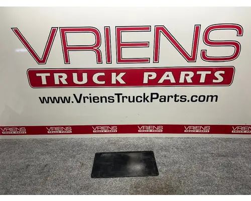 Backing Plate, Front PETERBILT  Vriens Truck Parts