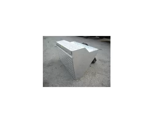 Battery Box Peterbilt - B &amp; D Truck Parts, Inc.