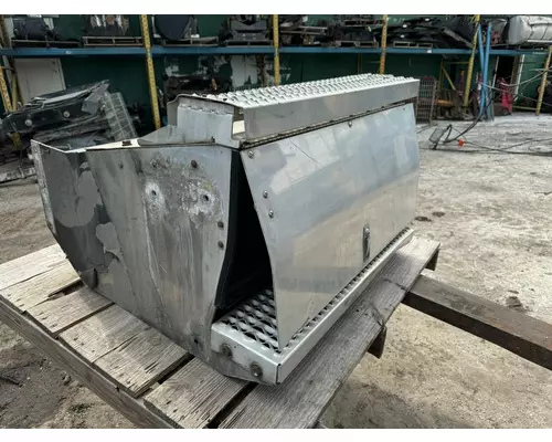 Battery Box PETERBILT  Usa Trade &amp; Exports Inc