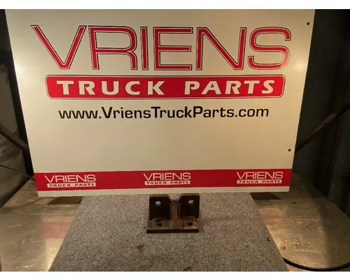 Brackets, Misc. PETERBILT  Vriens Truck Parts