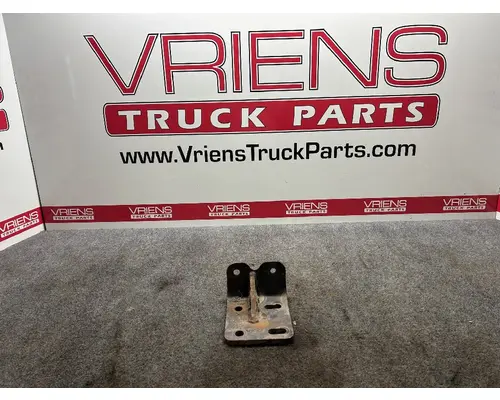 Brackets, Misc. PETERBILT  Vriens Truck Parts