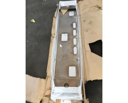 Bumper Assembly, Front Peterbilt  River City Truck Parts Inc.