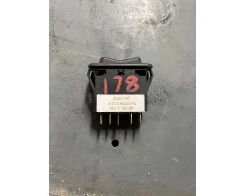Dash / Console Switch PETERBILT  K &amp; R Truck Sales, Inc.