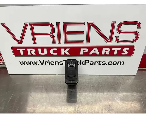 Dash / Console Switch PETERBILT  Vriens Truck Parts