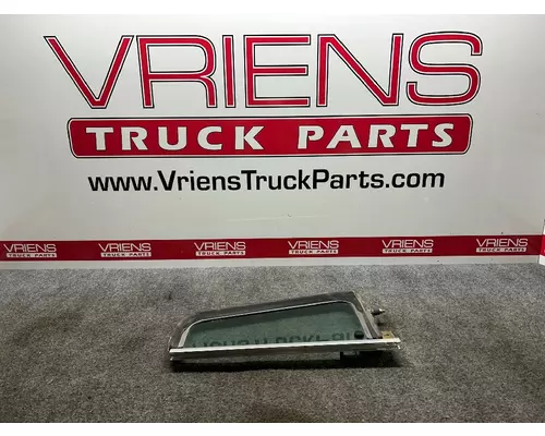 Door Vent Glass, Front PETERBILT  Vriens Truck Parts