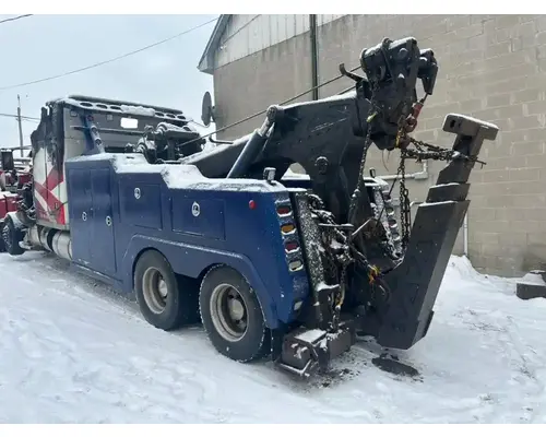 Equipment (Mounted) Peterbilt  Dixie Truck Centre