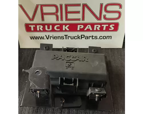 Fuse Box PETERBILT  Vriens Truck Parts