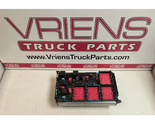 Fuse Box PETERBILT  Vriens Truck Parts
