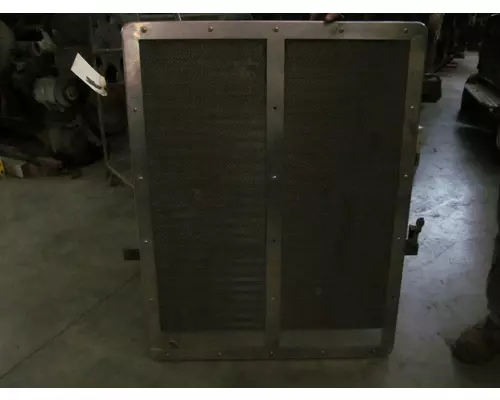 Grille PETERBILT  WM. Cohen &amp; Sons