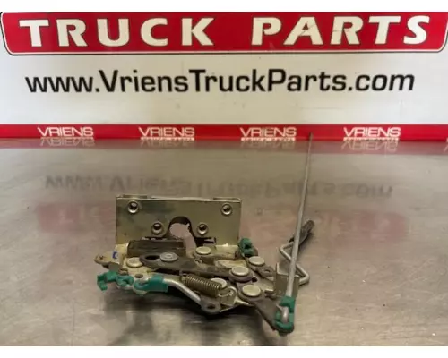 Latches And Locks PETERBILT  Vriens Truck Parts