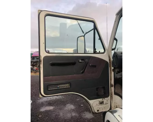 Peterbilt 200 Door Assembly, Front