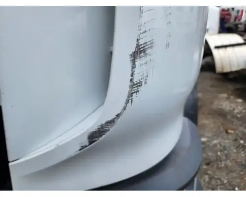 Peterbilt 220 Cowl