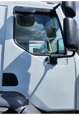 Peterbilt 220 Door Assembly, Front