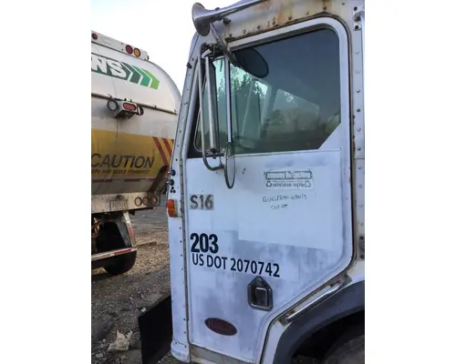 Door Assembly, Front PETERBILT 320 1987-2018 LKQ Evans Heavy Truck Parts