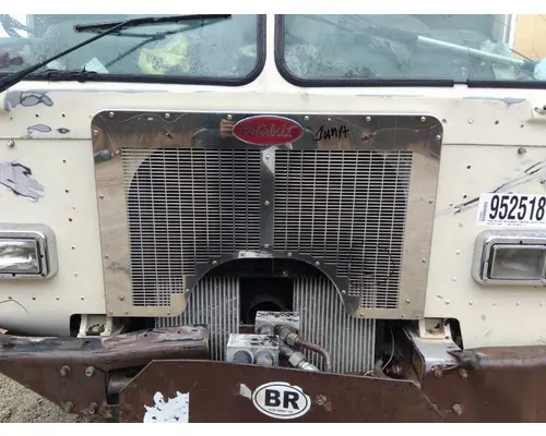 Grille PETERBILT 320 1987-2018 LKQ Evans Heavy Truck Parts