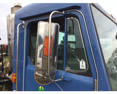 Peterbilt 320 LCF Door Mirror