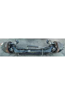 Peterbilt 320 Axle Assembly, Front (Steer)