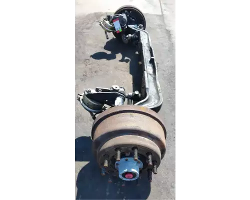 Peterbilt 320 Axle Assembly, Front (Steer)