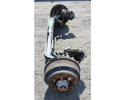 Peterbilt 320 Axle Assembly, Front (Steer)